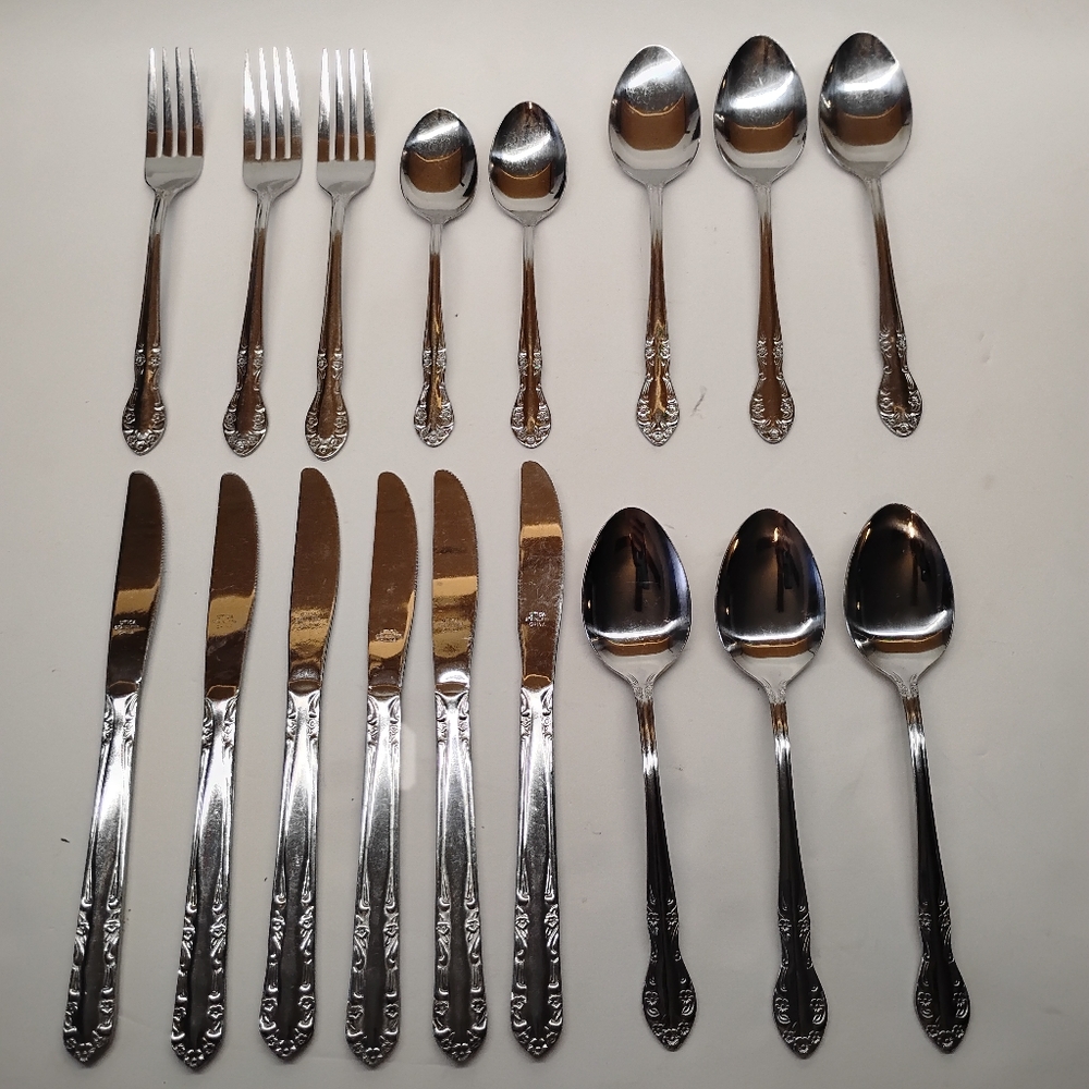 Vintage Utica SARANAC STAINLESS  Flatware‎ Korea 17 Piece Mixed Lot